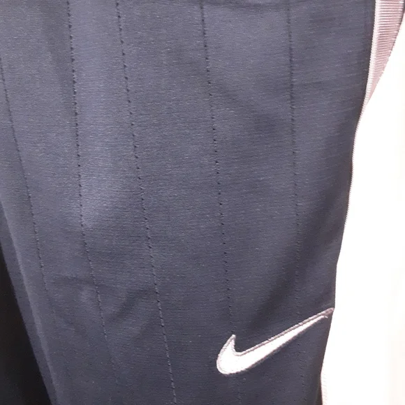 Sweats - Picture 3 of 5